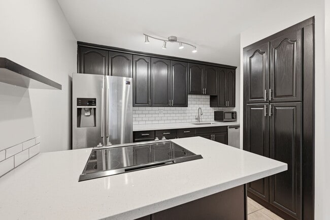 Photo - 2360 Hosp Way Unit 129