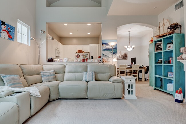 Photo - 14 Celano Ct