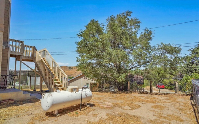 Photo - 14849 Ripton Rd