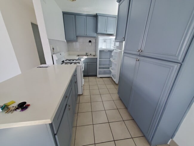 Photo - 2309 Grand Ave