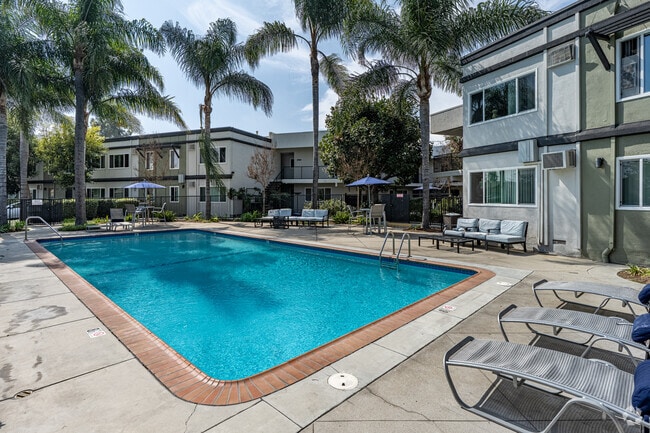 Pool - The Marquee Apartments