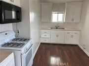 Photo - 21006 Henrietta St Apartment Unit H