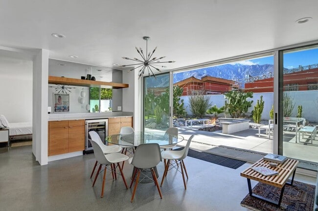 Photo - Mid-Century Steel Oasis in Palm Springs
