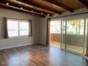 Photo - 288 Cahuenga Dr House