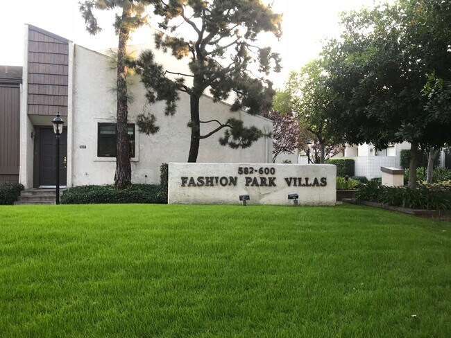 Photo - 582 W Huntington Dr Unit 582 #P