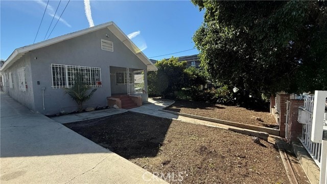 Building Photo - 1542 Ricardo St