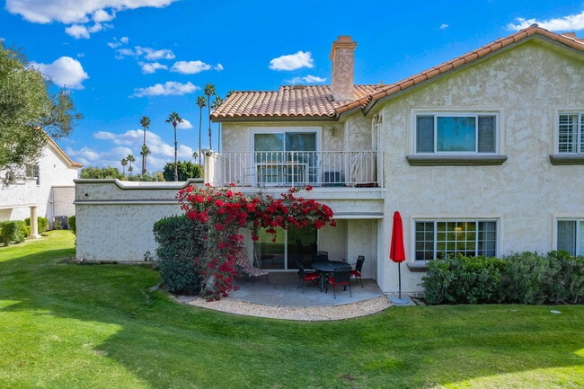 Photo - 207 Desert Falls Cir