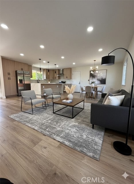 Photo - 6520 Debs Ave