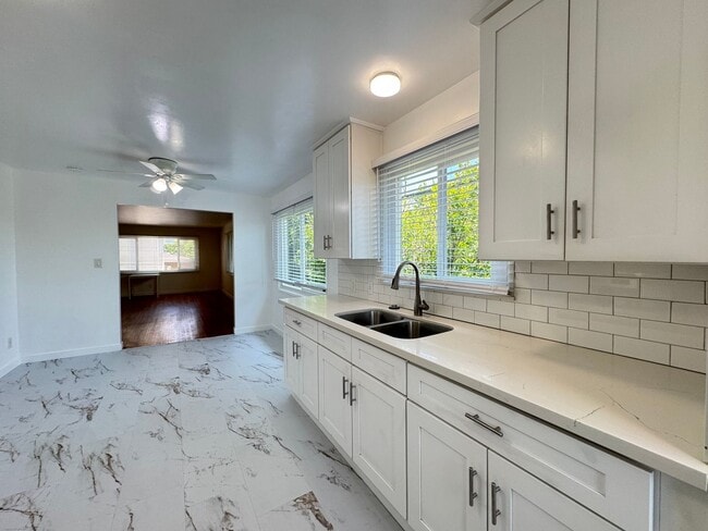 Photo - 1812 Allen Ave Unit 1816 1/2 N Allen Ave