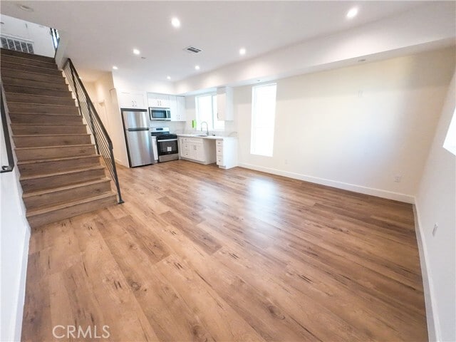 Photo - 117 E 29th St Townhome