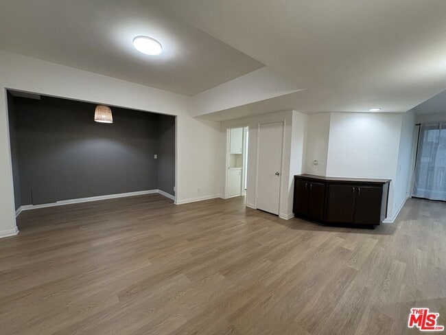 Photo - 8162 Manitoba St Unit 111