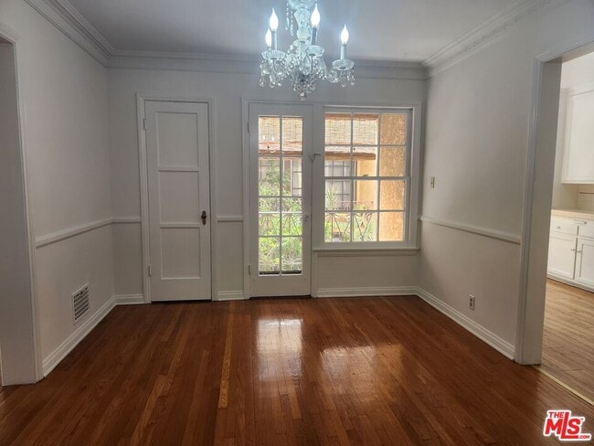 Photo - 3330-3330 5th St Unit 1