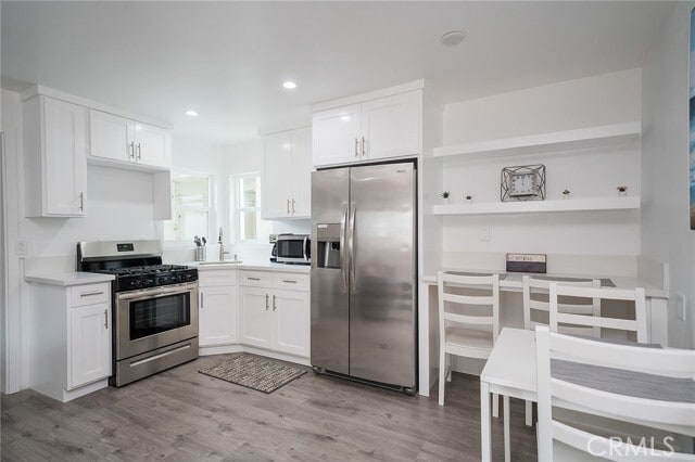 Photo - 409 W Harvard St