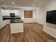 Photo - 371 N Bellarose Way