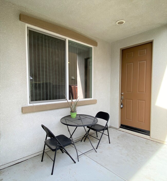 Photo - 32406 Whispering Glen Trail