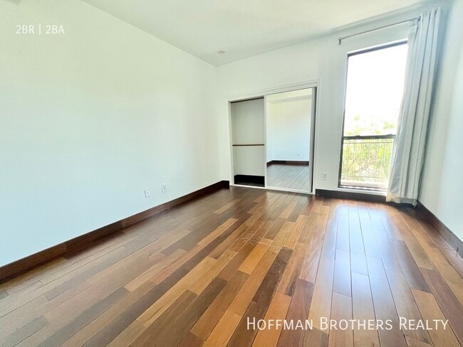 Photo - 8813 Burton Way Unit 308