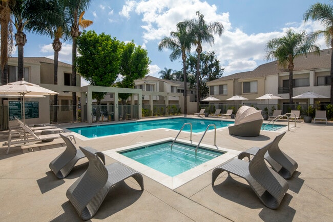 Building Photo - Sienna Residences