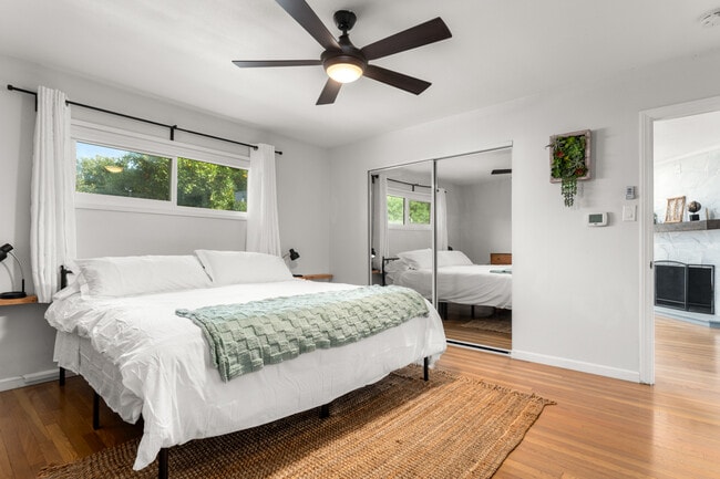 Photo - 15015 Lindhall Way Unit A