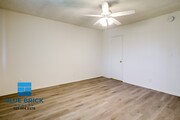 Photo - 17834 Burbank Blvd Unit 211
