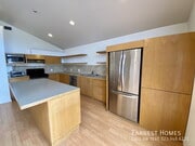 Photo - 2577 S Bundy Dr