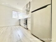 Photo - 727 Silver Lake Blvd