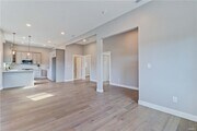 Photo - 409 Olive St