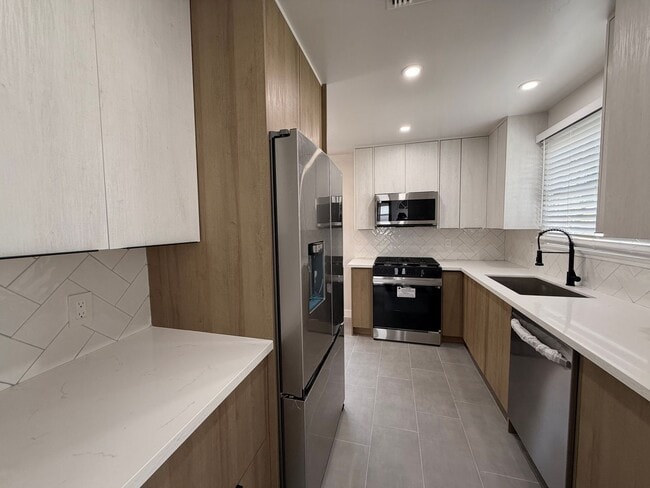 Photo - Stylish Fully Renovated 3-Bedroom Home with a Large Backyard