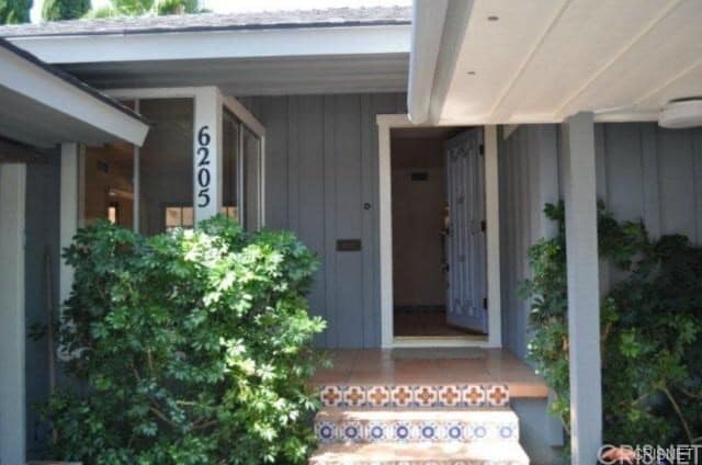 Quiet Tarzana Gem – Remodeled 3BR/2BA Home with Gated Entry - Quiet Tarzana Gem – Remodeled 3BR/2BA Home with Gated Entry