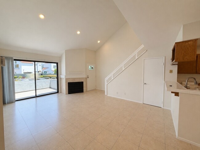 Photo - 1158 Tivoli Ln Unit 180