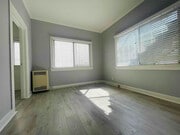 Photo - 240 S Reeves Dr Apartment Unit 8