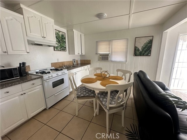 Photo - 9723 Belmont St Unit 1/2