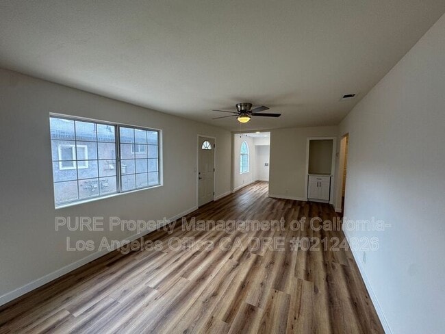 Photo - 4421 166th St