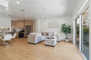 Photo - 2515 Alsace Ave