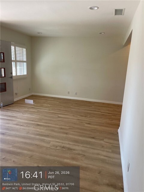 Photo - 4532 Walnut St