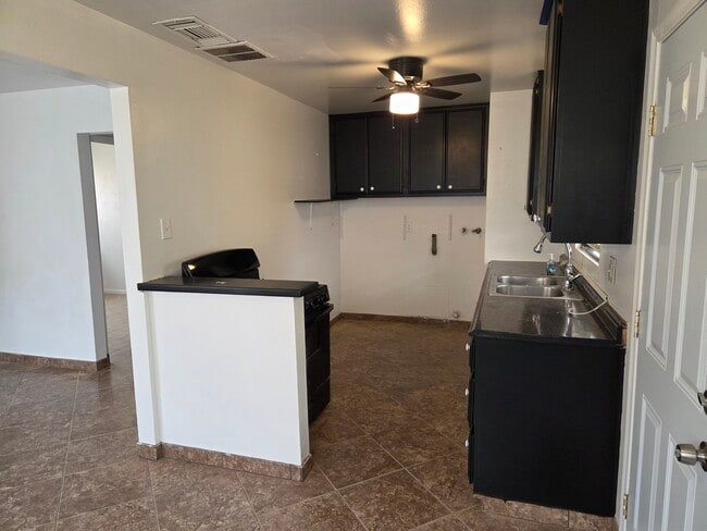 Photo - 1716 Sunrise Rd