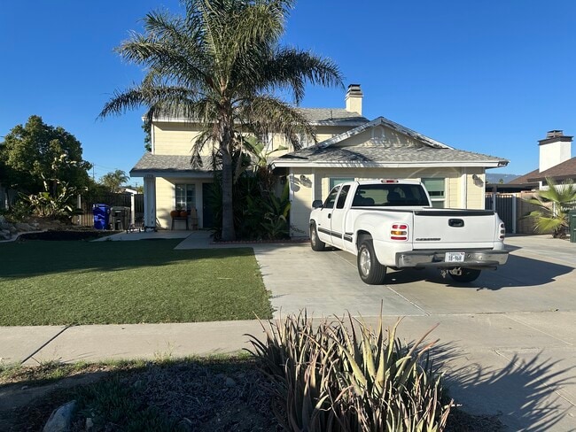 Building Photo - 17934 Fairfax St