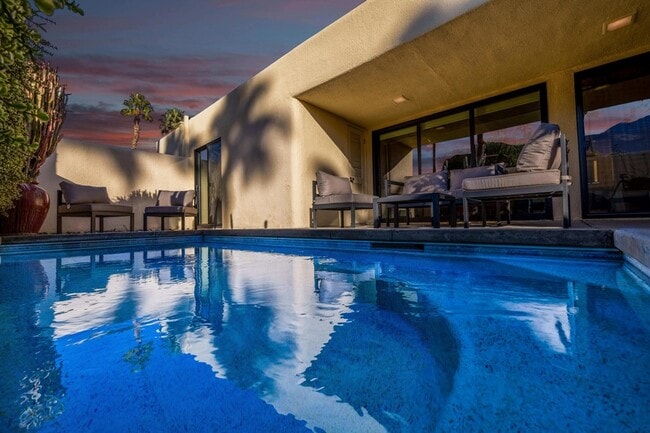 Photo - 1173 E Alejo Rd