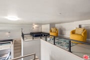 Photo - 630 W 28th St Unit 1