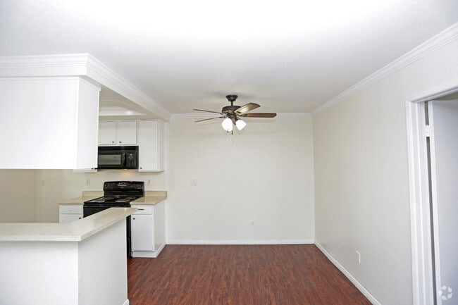 Photo - Park Meadows Apartments