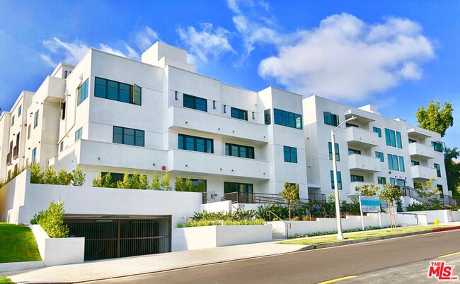 Photo - 859 S Lucerne Blvd Condo Unit PH2