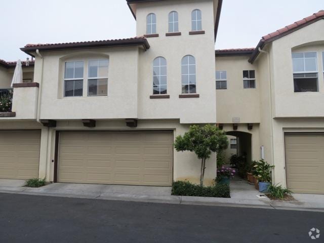 Building Photo - 5030 Gavilan Way Rental