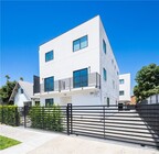 Photo - 1039 W 43rd St Townhome