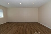 Photo - 14028 Doty Ave