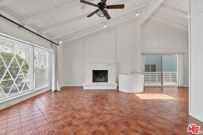 Photo - 112 Fleet St