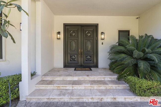 Photo - 1845 Loma Vista Dr