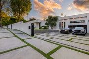 Photo - 20141 Wells Dr House