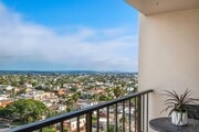 Photo - 4944 Cass St Townhome