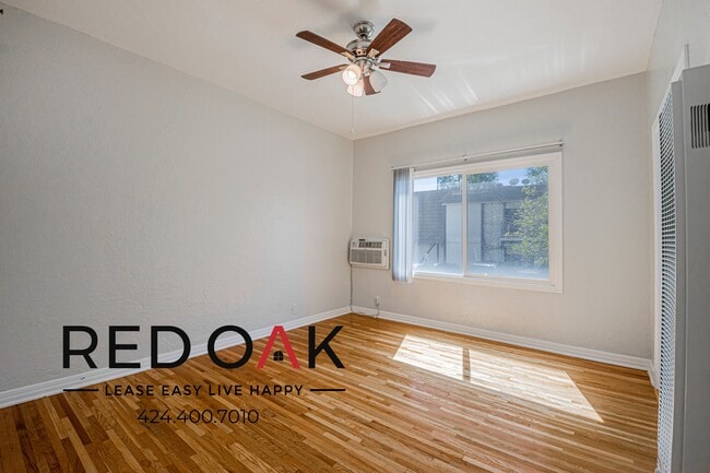 Photo - 211 S El Molino Ave Unit 4