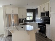 Photo - 4023 Bluff View Way