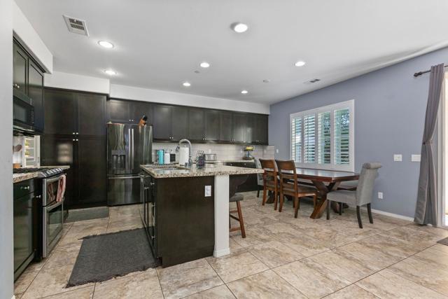 Photo - 360 Calle Vela